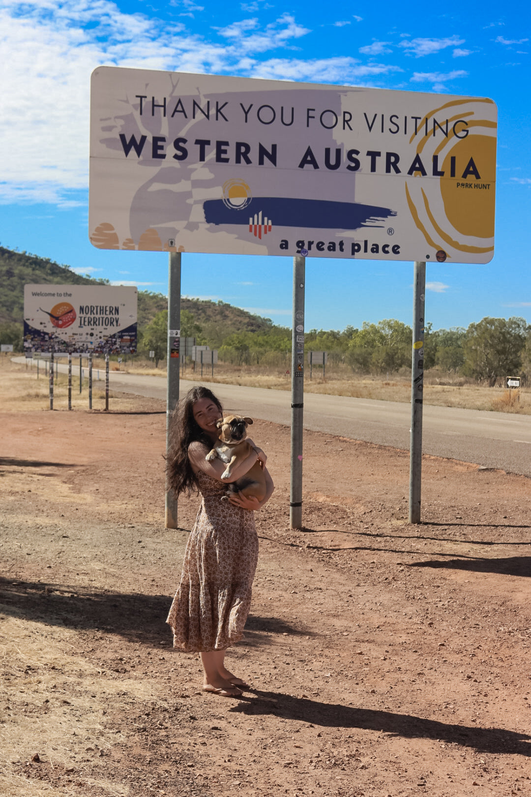 Traveling Australia through happy illustrations